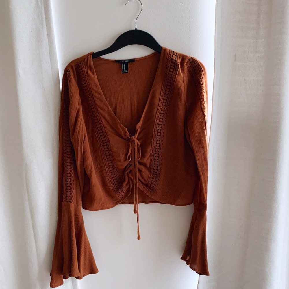 Long sleeved Crop Top